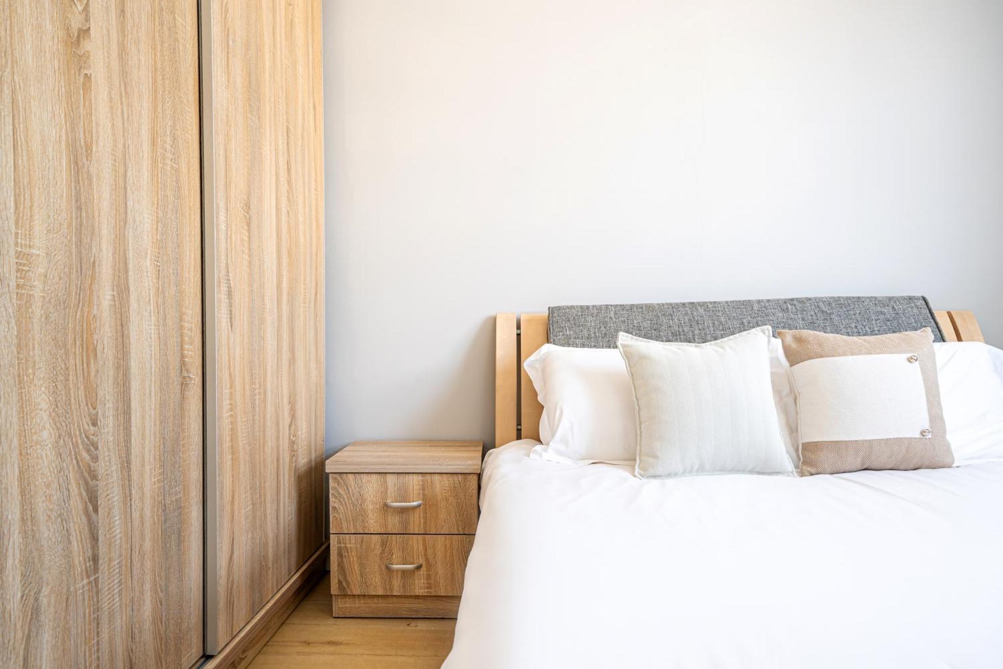Apartment Jinan Apt,3 Bedrooms,2 Bathrooms,jing'an District